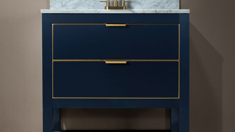 ᐅ【WOODBRIDGE Venice 48x21x33 Solid Wood Bath Vanities Side Cabinet in  Navy Blue and Gold Trim and Carrara Marble Vanity Top Cabinet with  Pre-Drilled Hole for Single Hole Faucet.-WOODBRIDGE】