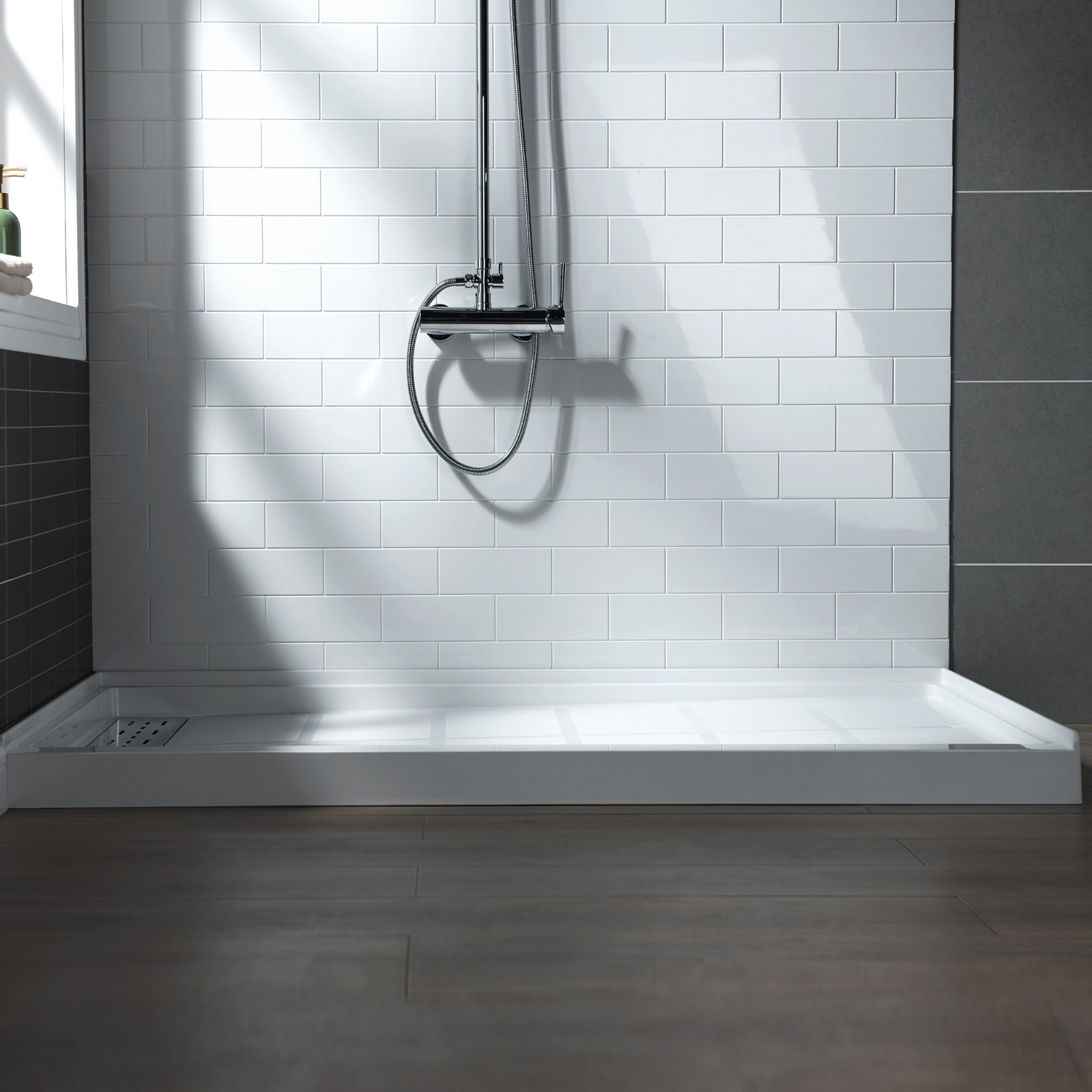 ᐅ【WOODBRIDGE SBR60321000L Solid Surface Shower Base with Recessed