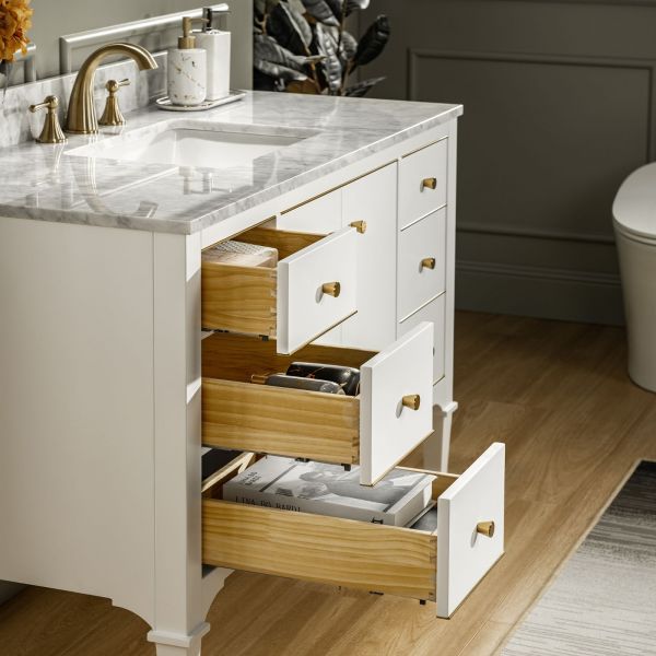  WOODBRIDGE Roma 49