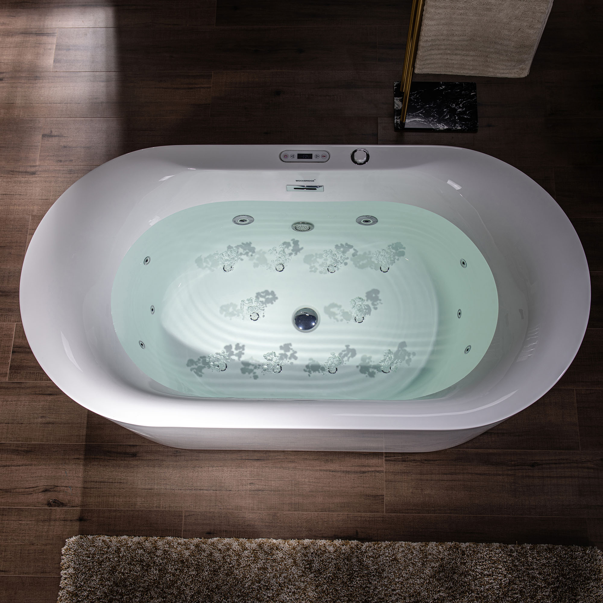 ᐅ【WOODBRIDGE 59" x 311/2" Whirlpool Water Jetted and Air Bubble
