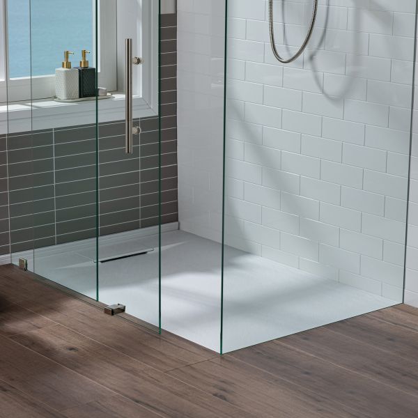 ᐅ【WOODBRIDGE 48in L x 32in W Zero Threshold End Drain Shower Base