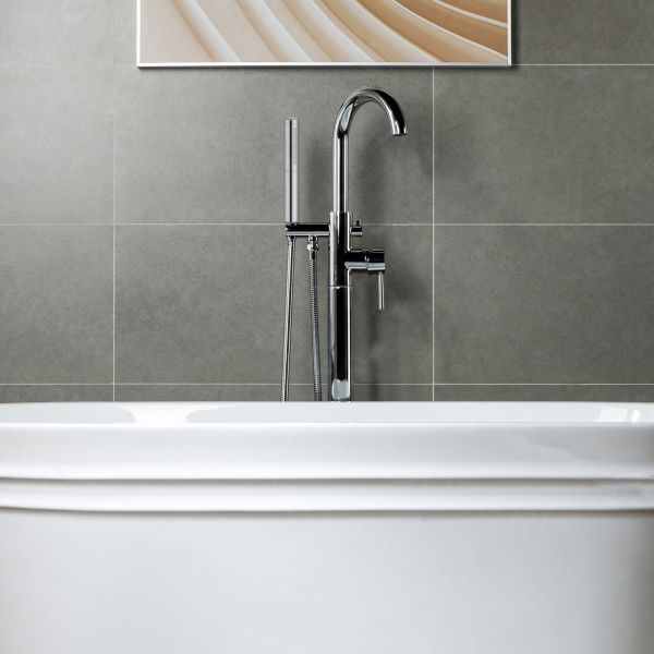  WOODBRIDGE F0002CHDR Contemporary Single Handle Floor Mount Freestanding Tub Filler Faucet with Hand shower in Chrome Finish._14229